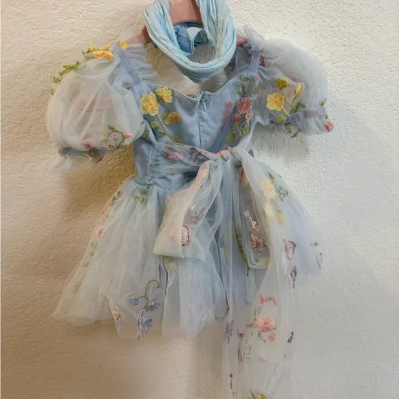 Floral Light Blue Custom-Made Flower girl/wedding guest dress with custom bow - Picture 3 of 7